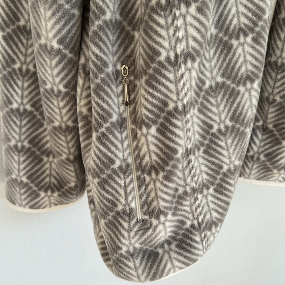 Karen Scott Sport plus gray white fleece scallop print full zip jacket size 3X - Picture 5 of 8